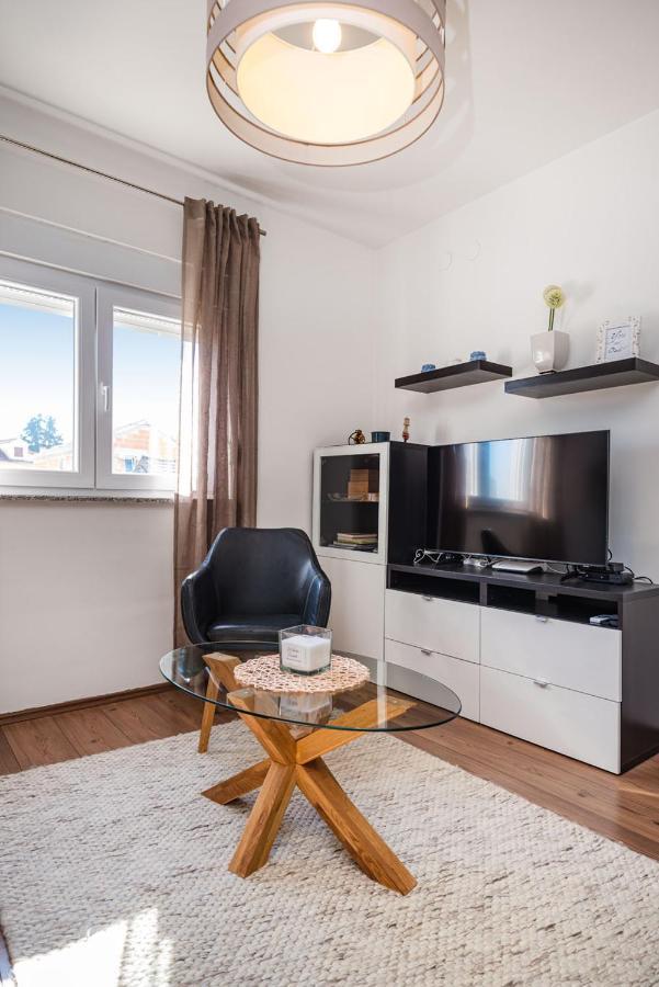 Apartment Karla Задар Экстерьер фото