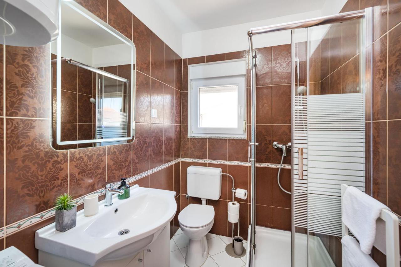 Apartment Karla Задар Экстерьер фото